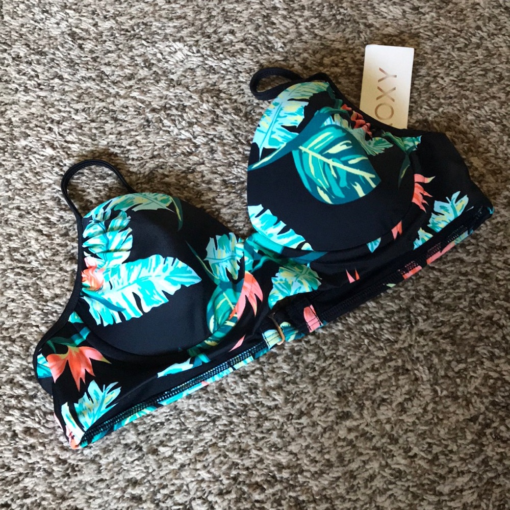 NWT Roxy Swim Top